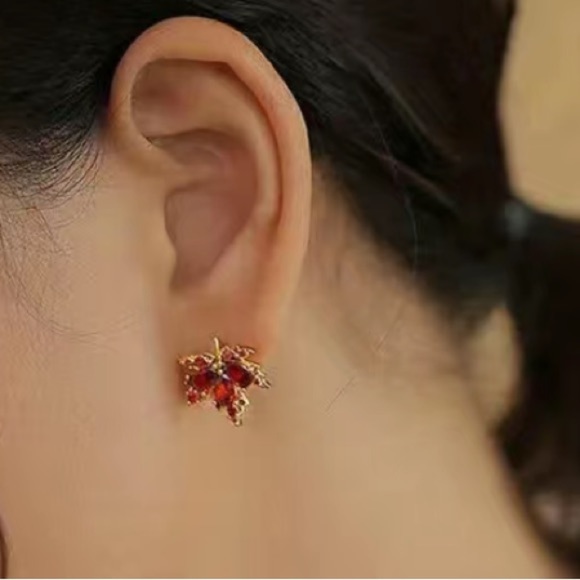 NWOT - Maple Leaf Design with Red Zircon Decor Stud Earrings (1.7cmX1.7cm) - Picture 3 of 7